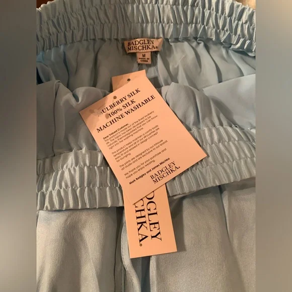 Badgley Mischka Luxury Blue Silk Lounge Set - Picture 9 of 14